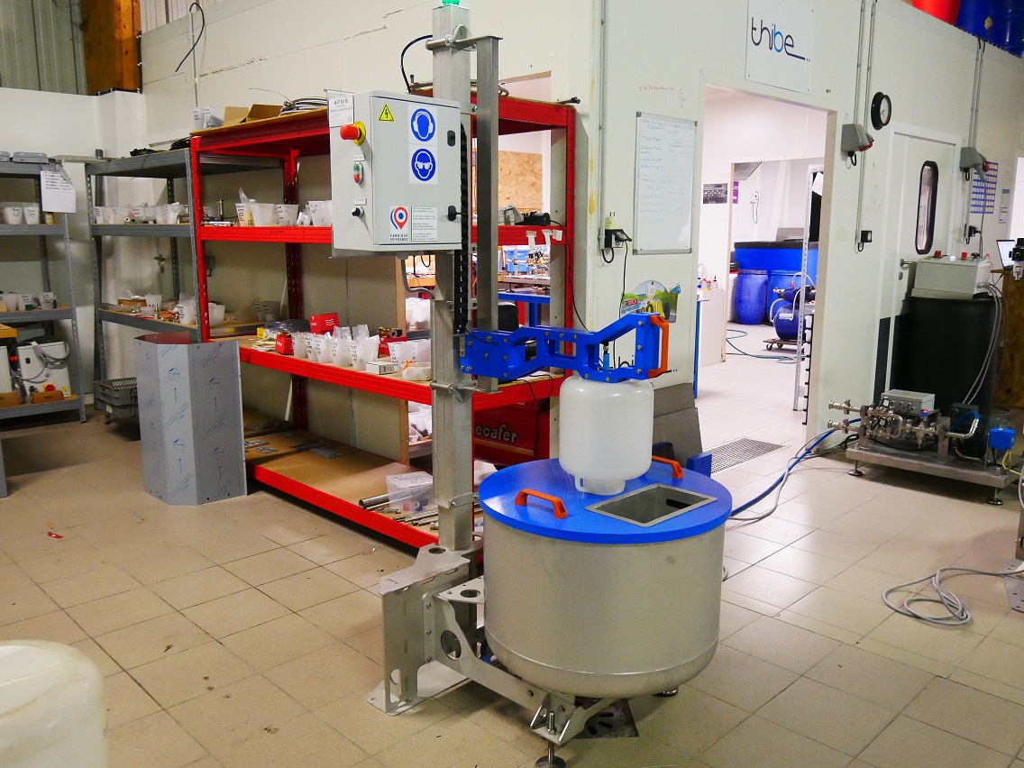 Système WTH 6 équipé pour le lavage de contenants Nalgene